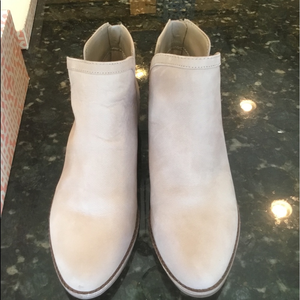 Gianni Bini Boots